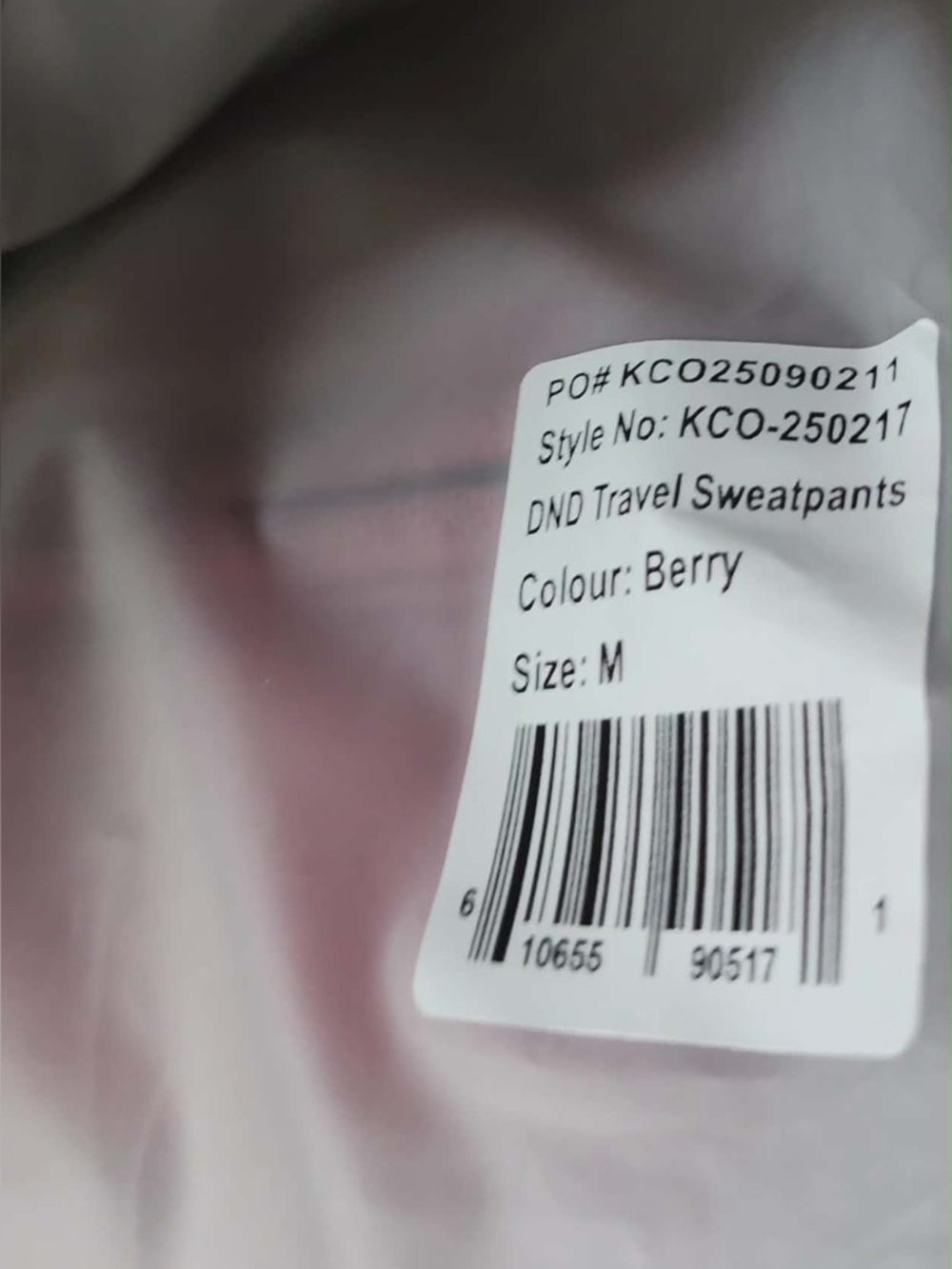 COMFRT SET AIRPLANE BERRY SWEATPANTS & HOODIE SET - Picture 9 of 9